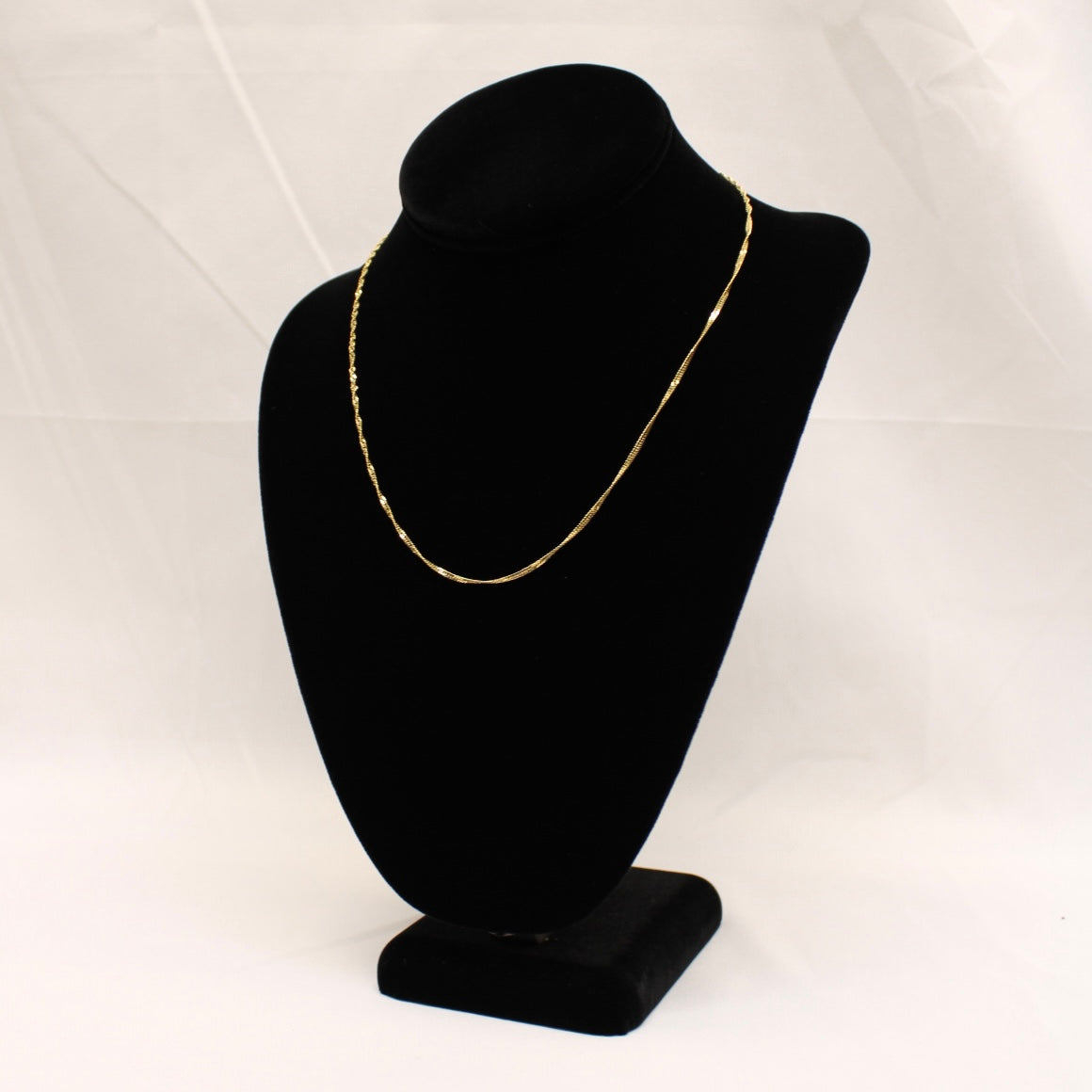 10K Singapore Chain 18 inch
