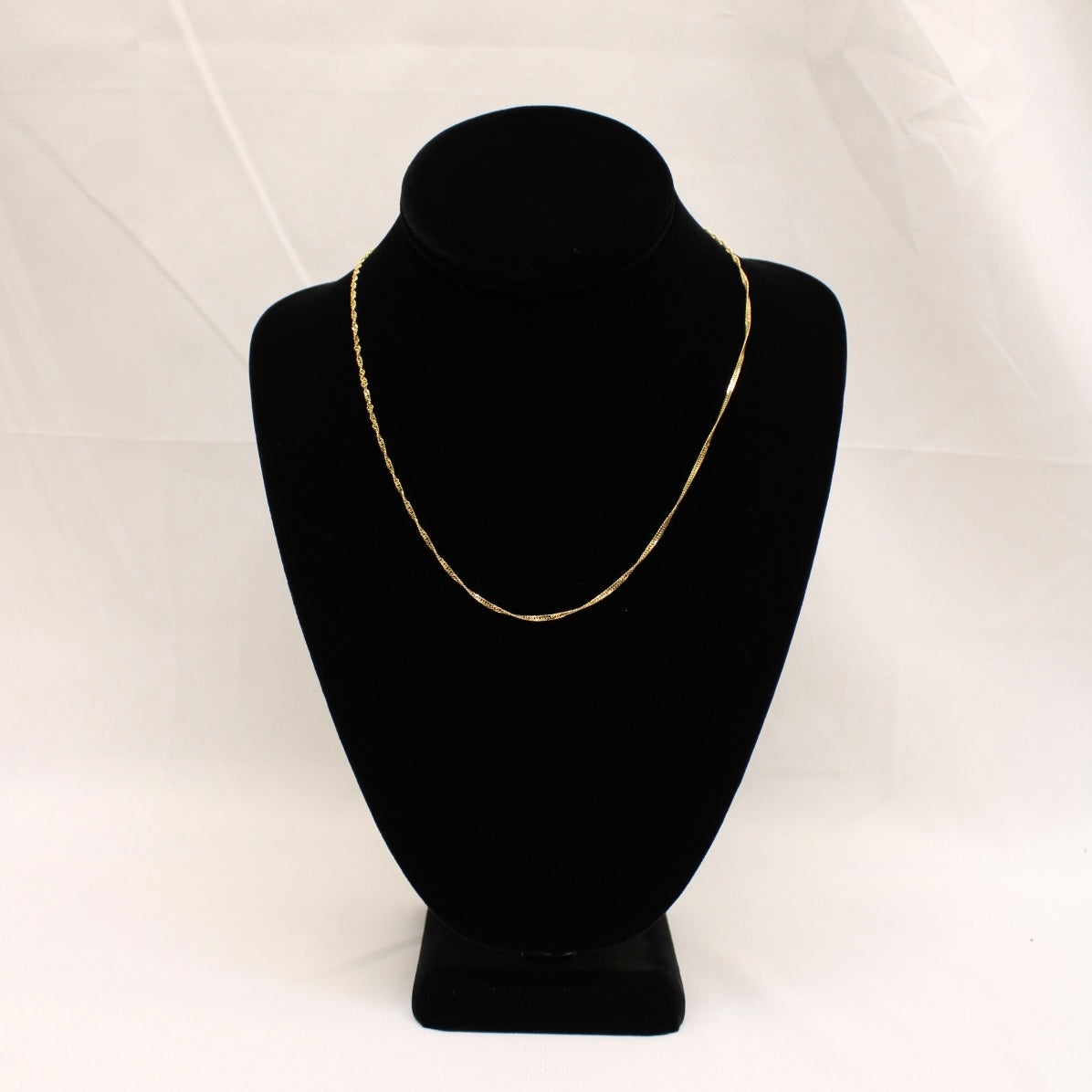 10K Singapore Chain 18 inch