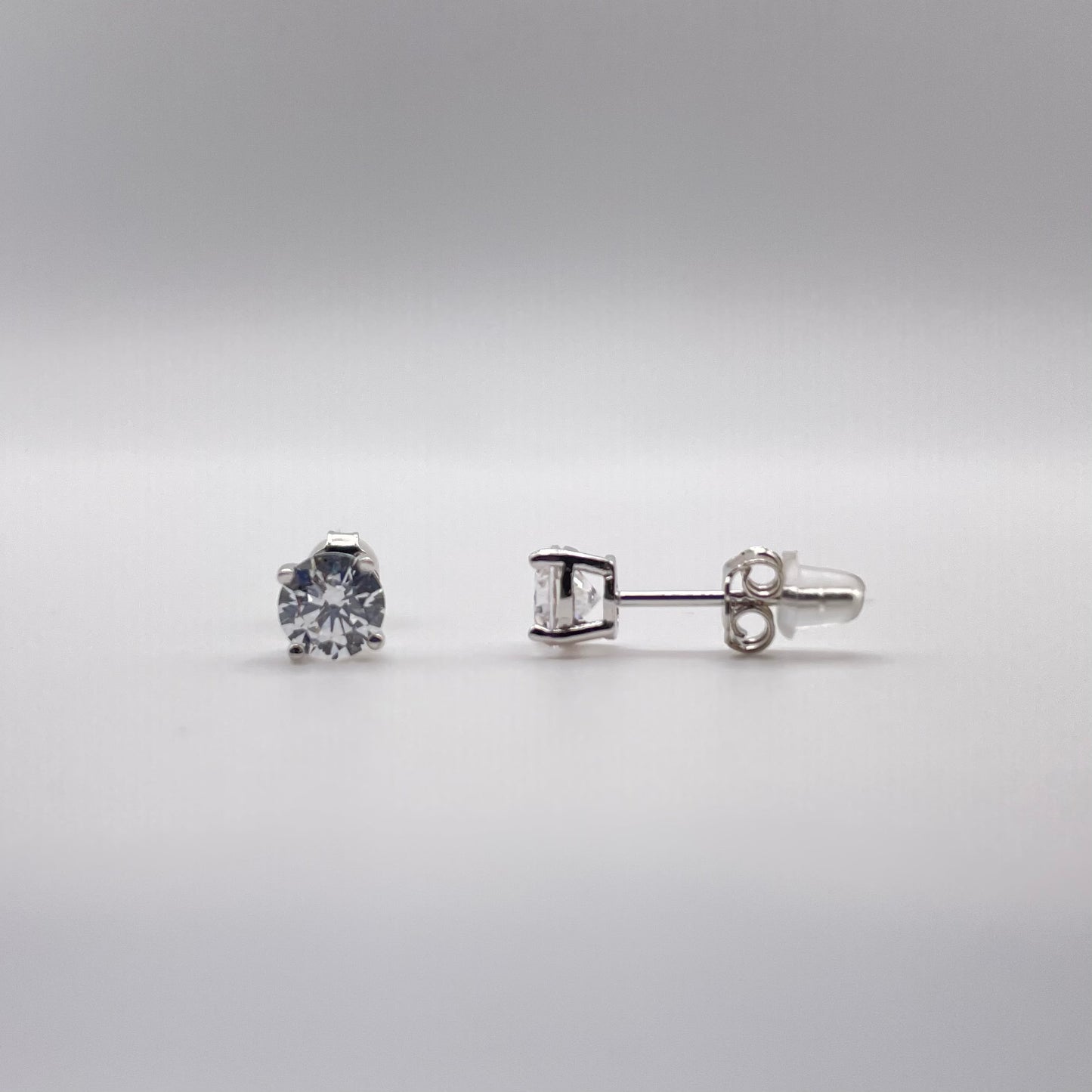 925 Silver Round Stud Earrings