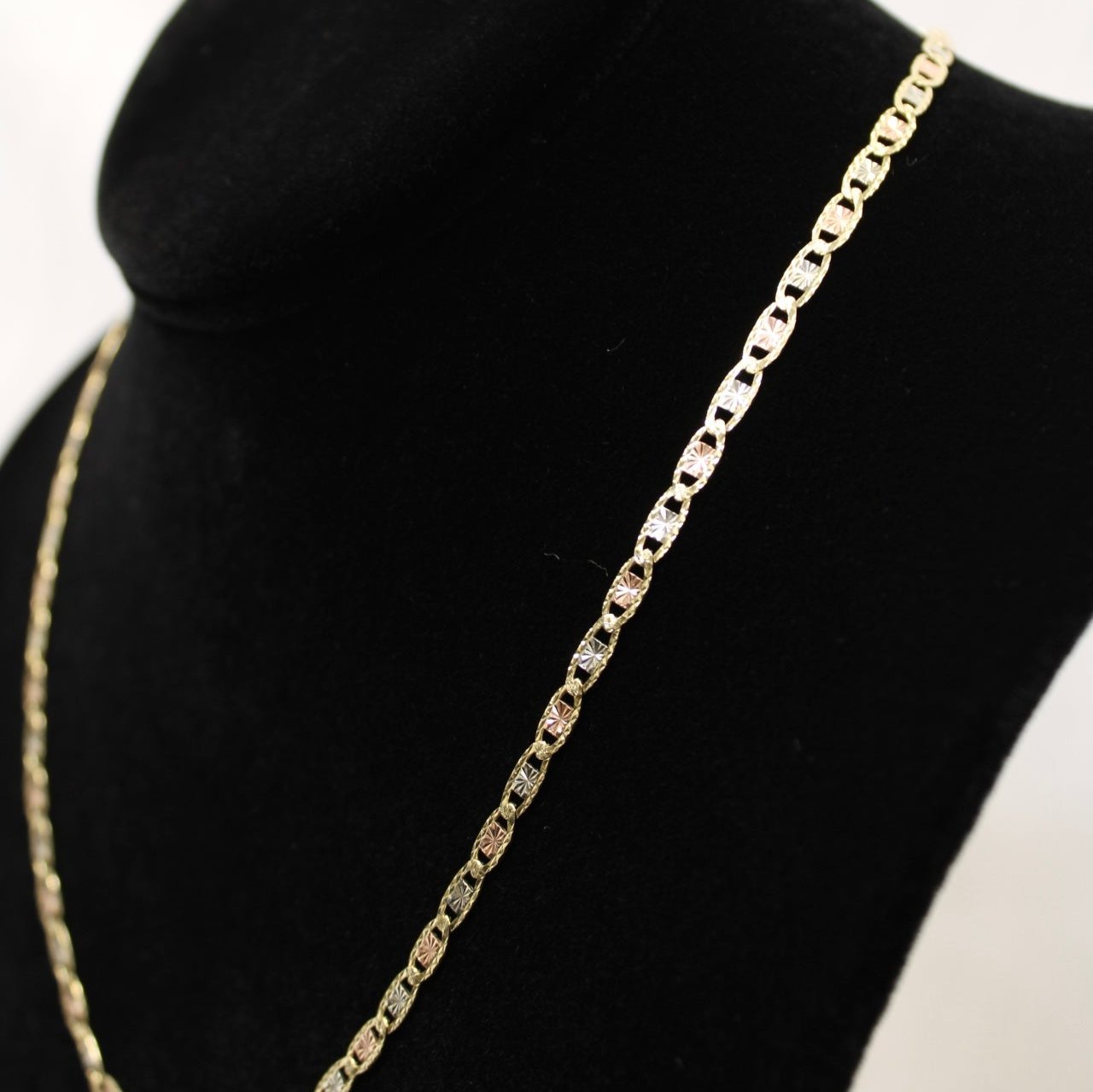10K Tri-Color Star Valentino Chain 20 inch